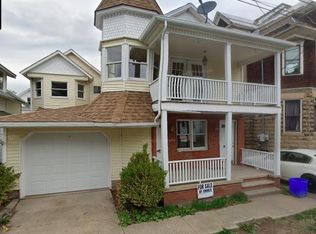 35 Wyoming St, Carbondale, PA 18407