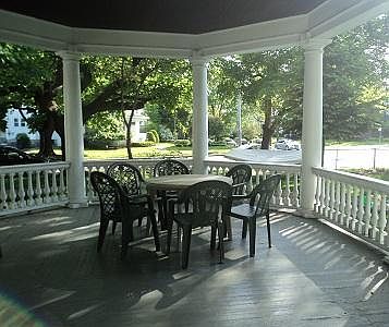 4th image of 1 N Pine Ave
