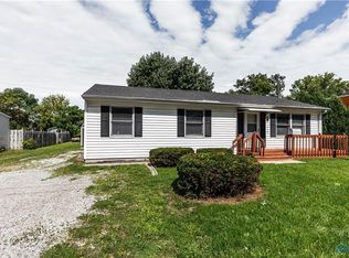 1048 S Clinton St, Defiance, OH 43512