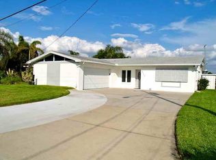 517 Crystal Dr, Madeira Beach, FL 33708