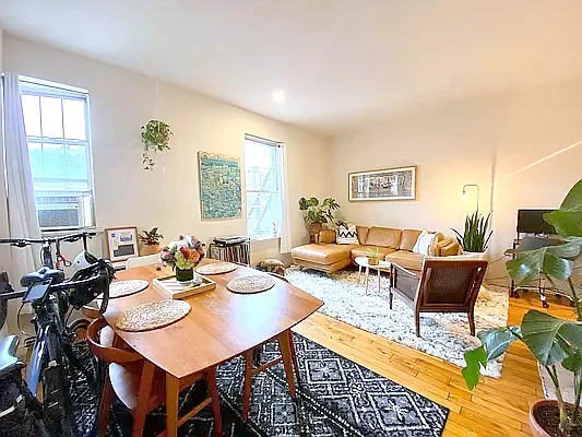 Rented by Manhattan Spaces | media 12