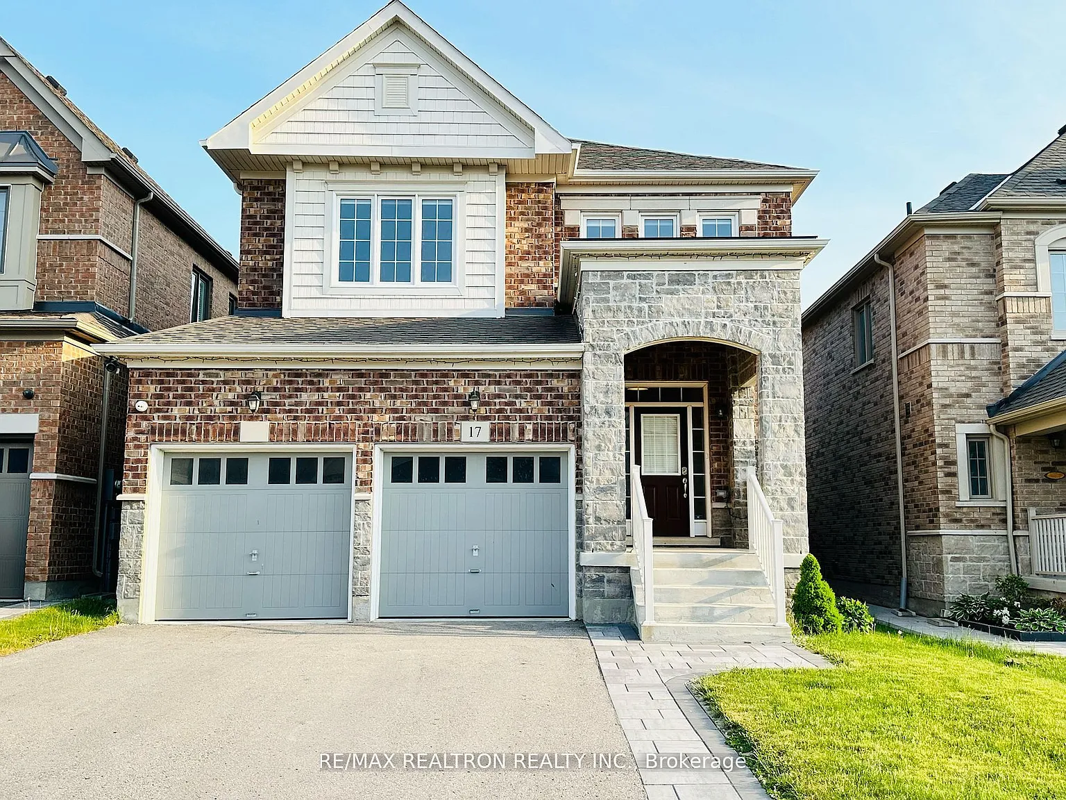 4 bed, $3,600 — Photo 1