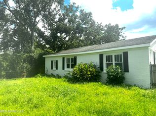 15379 6th St, Gulfport, MS 39503