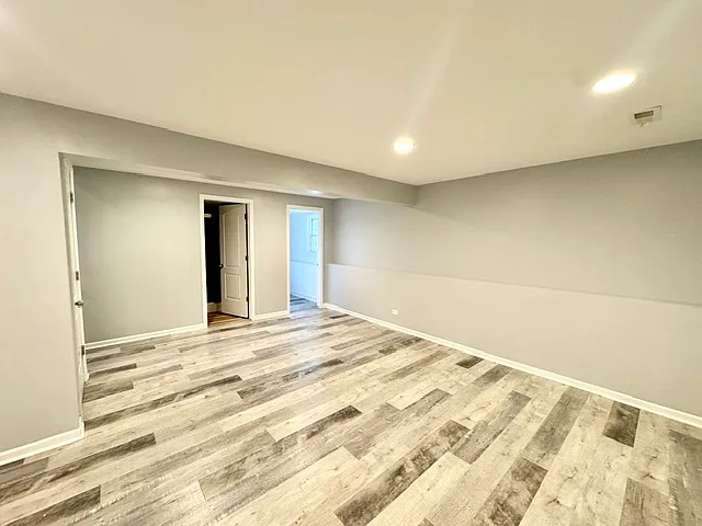826 River Dr — Photo 15