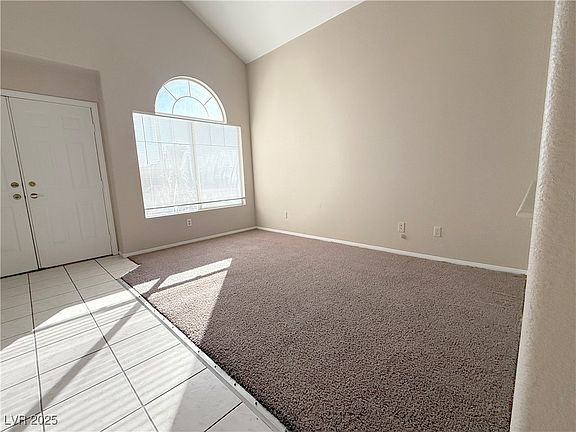 3rd image of 8182 Kentshire Dr