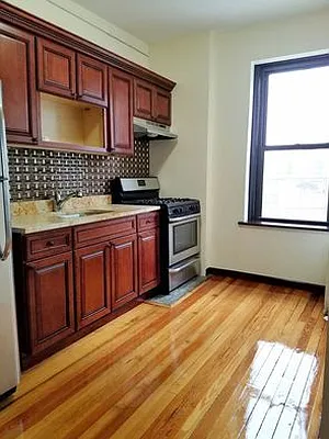 Rented by Azure Realty NY LLC | media 2