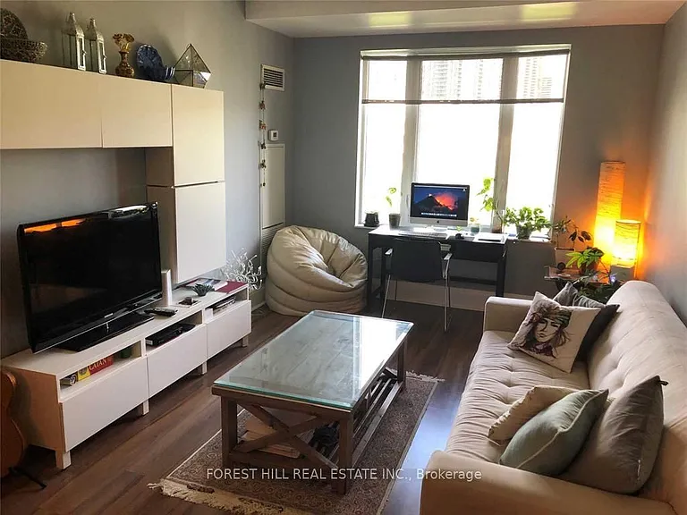 100 Harrison Garden Blvd #223 — Photo 3