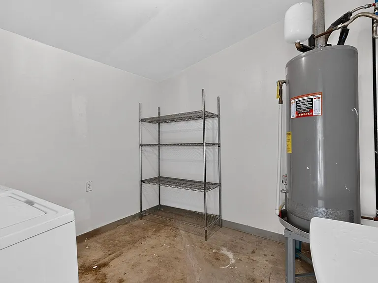 4711 Alf Ave — Photo 30