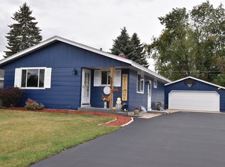 6930 Whitewater St, Racine, WI 53402