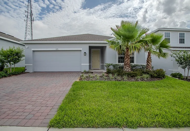 1270 Whispering Ln #1 — Photo 1