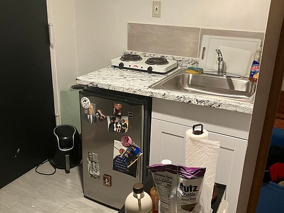 5th image of 184 Stuyvesant Ave APT D1