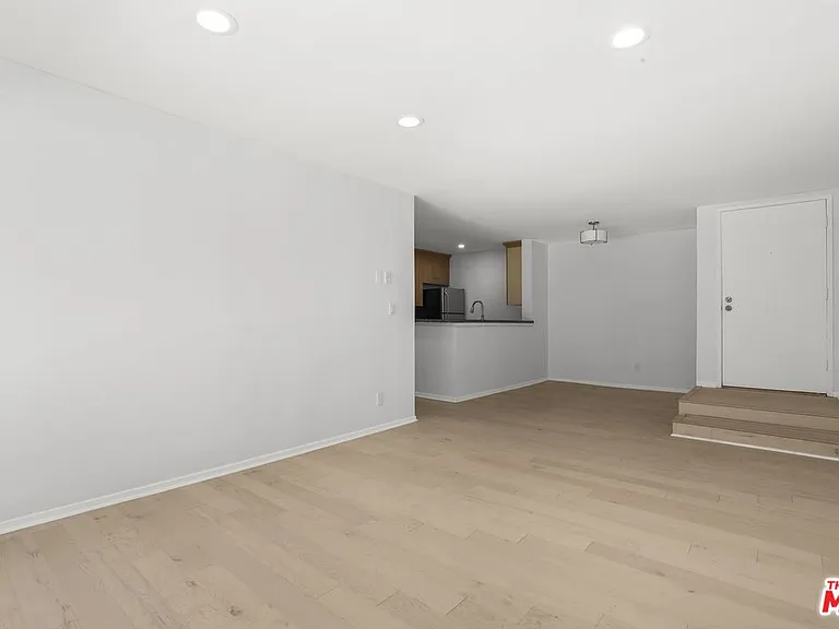 4900 Overland Ave #178 — Photo 9