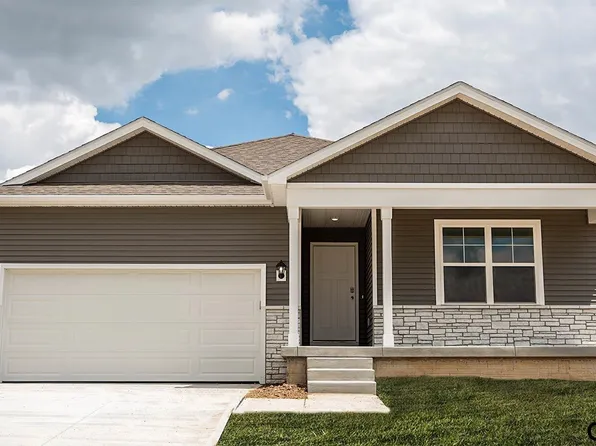 7229 S 205th St, Gretna, NE 68028