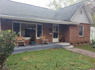 142 S French Broad Ave, Asheville, NC 28801