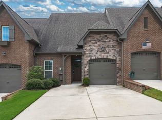 3891 Grants Ln, Birmingham, AL 35210