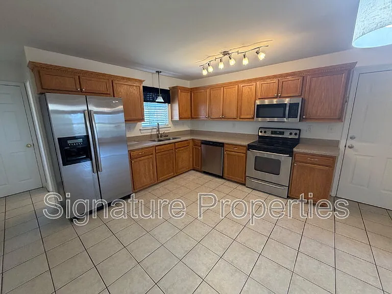 1609 Cadmus Ct — Photo 6