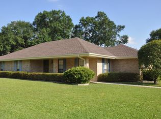 531 Rain Tree Trl, Lafayette, LA 70507