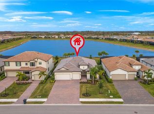 18332 Parksville Dr, Estero, FL 33928