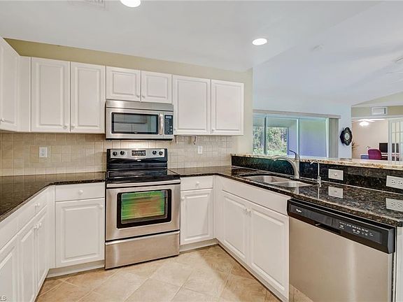 3rd image of 318 Long Ave S