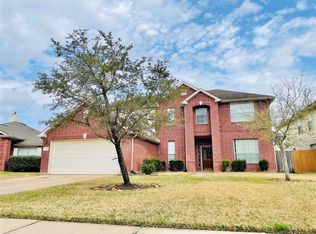 5507 Gatesprings Ln, Sugar Land, TX 77479