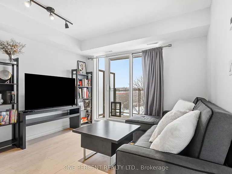 801 Sheppard Ave W #511 — Photo 4