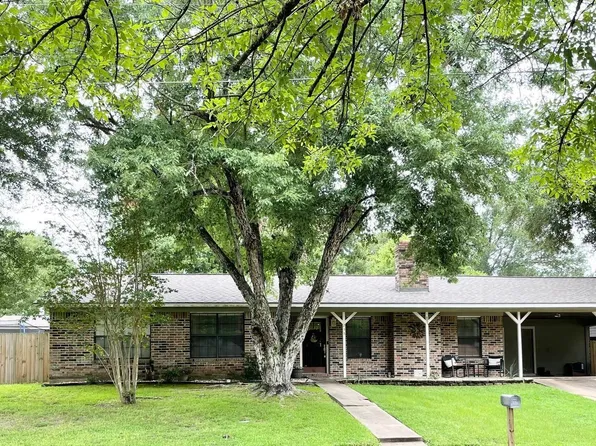 233 Woodland Cir, Crockett, TX 75835