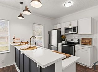 6108 Lottie St, Jacksonville, FL 32216