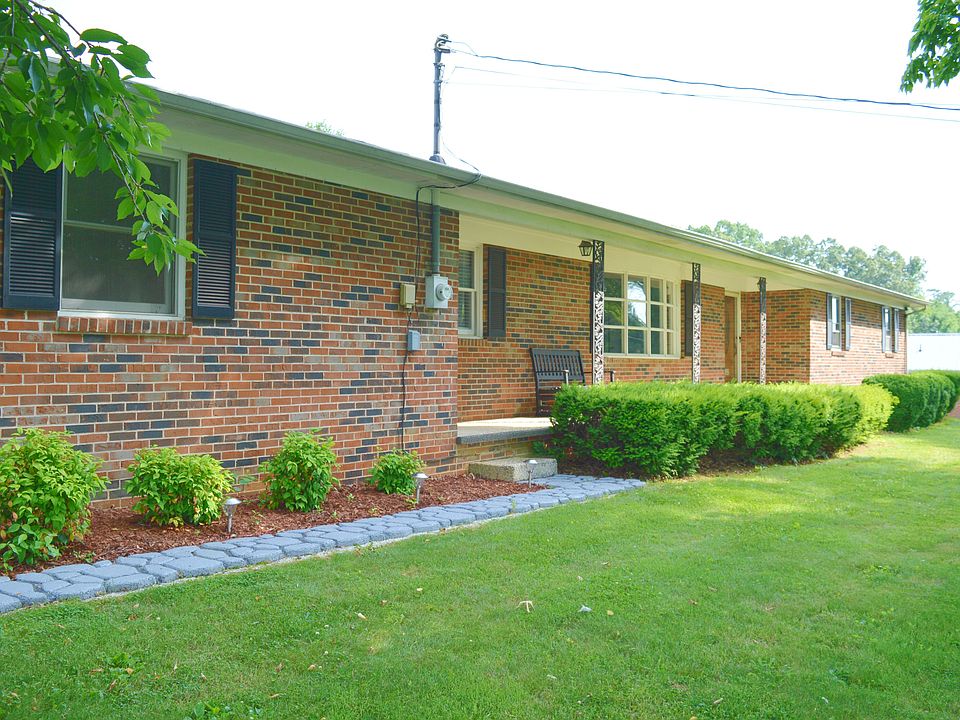 1st image of 155 Hale Dr