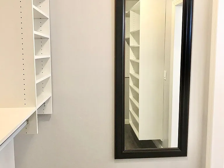 Walk-in closet