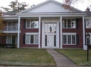 6547 Kingsbridge Dr, Sylvania, OH 43560