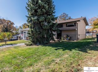 2824 S 3rd St, Omaha, NE 68108