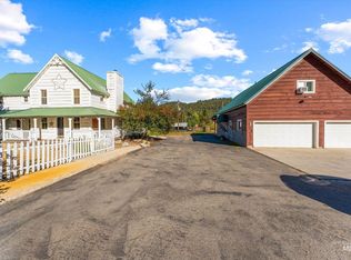 315 Middlefork Rd, Garden Valley, ID 83622