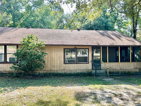 3rd image of 139 Pacer St