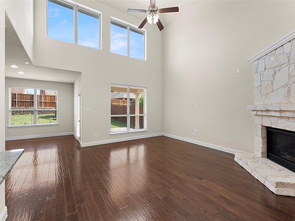 2nd image of 2678 Calmwood Dr
