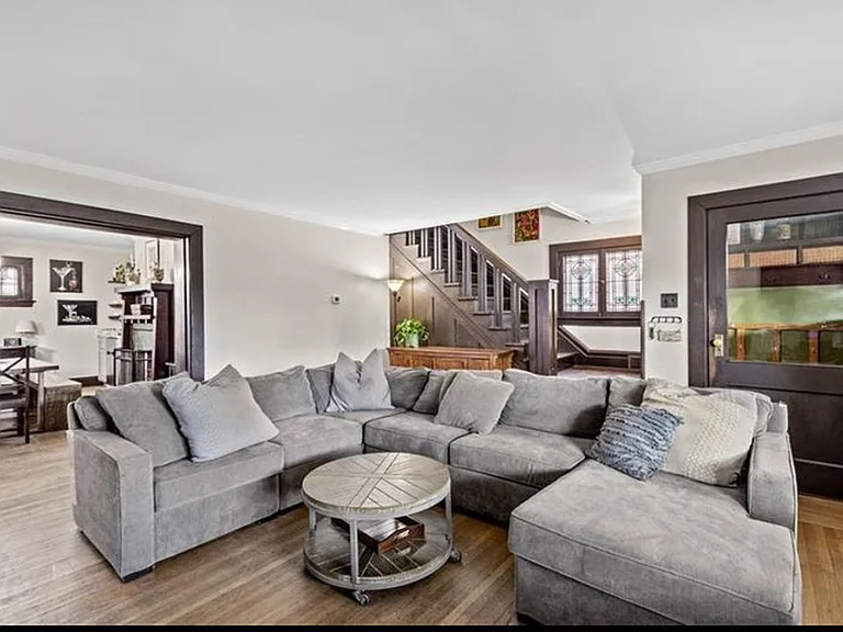 145 Oliver Ave — Photo 23