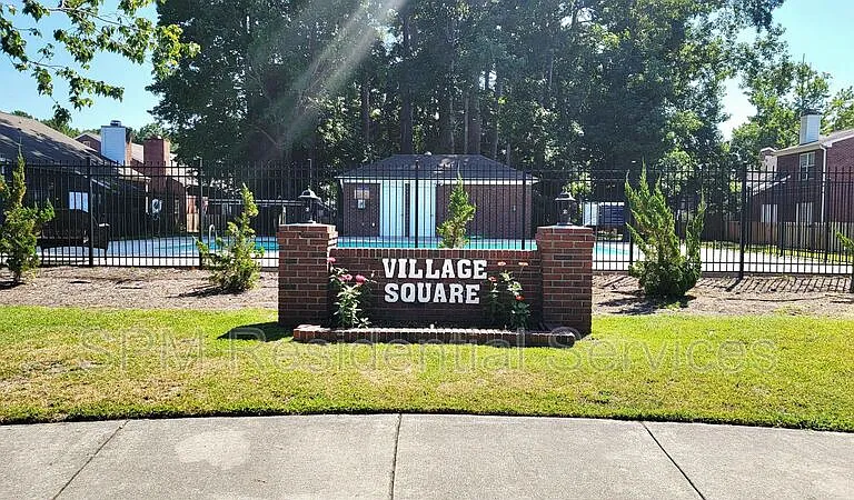 5150 Lampost Cir — Photo 25