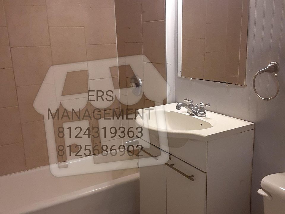 1st image of 2623 S Roosevelt Dr