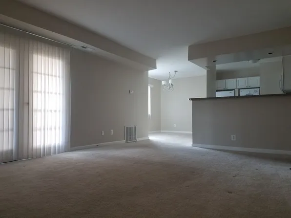 2500 Markham Ln APT 5, Landover, MD 20785