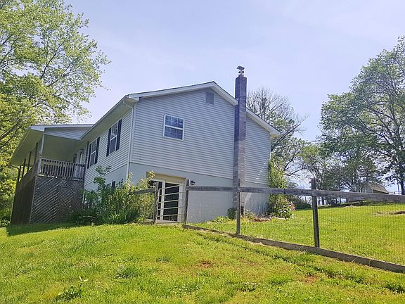 3rd image of 26 Brownsburg Tpke