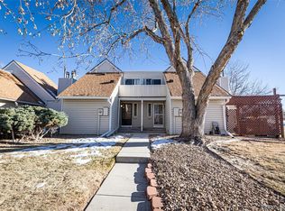 2489 S Xanadu Way UNIT B, Aurora, CO 80014