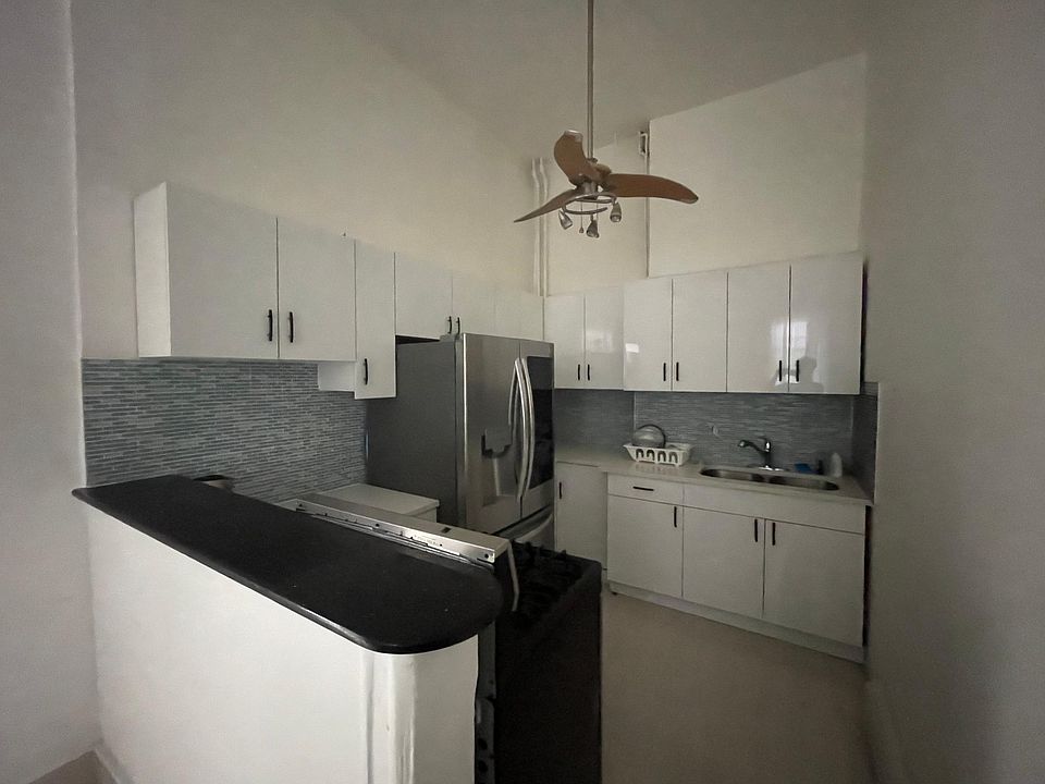 1st image of 1186 Bay St Floor 1