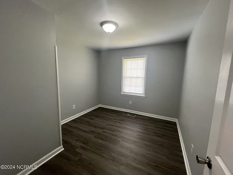 1042 Ramsey Rd — Photo 18