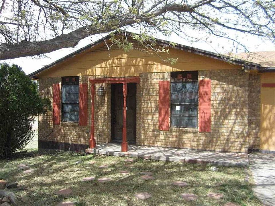 1st image of 605 E 37th Pl
