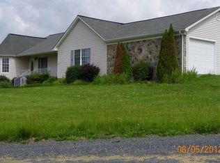 48 Stiles Cir, Staunton, VA 24401