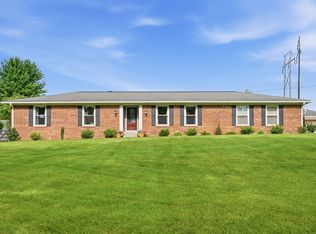 207 Augusta Dr, Georgetown, KY 40324