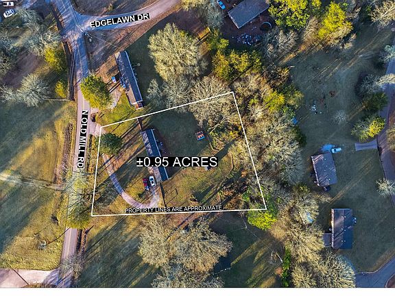 4th image of 862 N Old Mill Rd