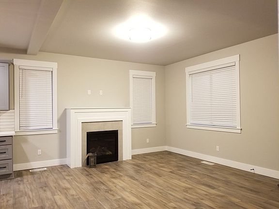 5th image of 1655 SE 130th Ave