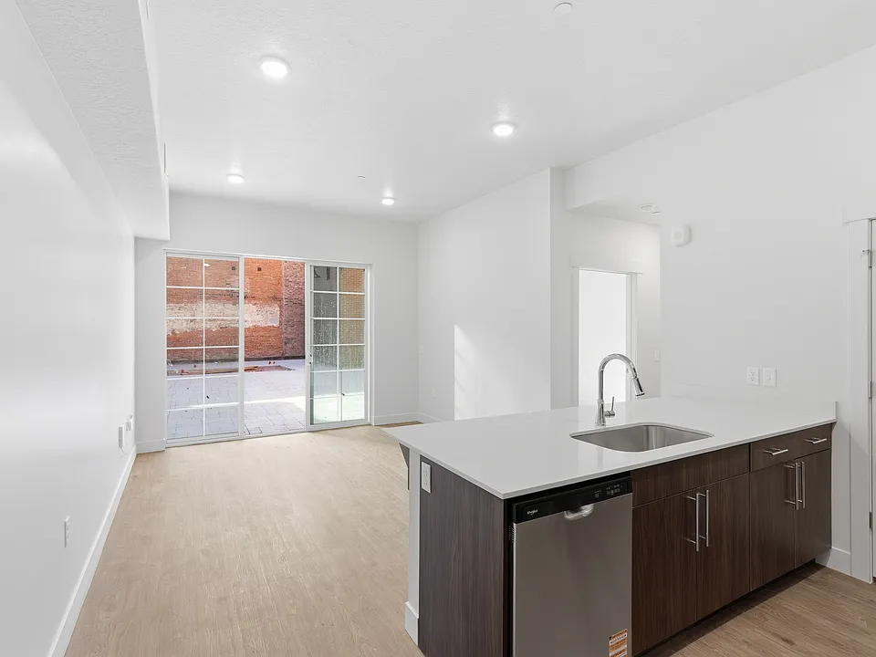 Union Walk Apartments