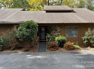1776 12th St NE, Hickory, NC 28601