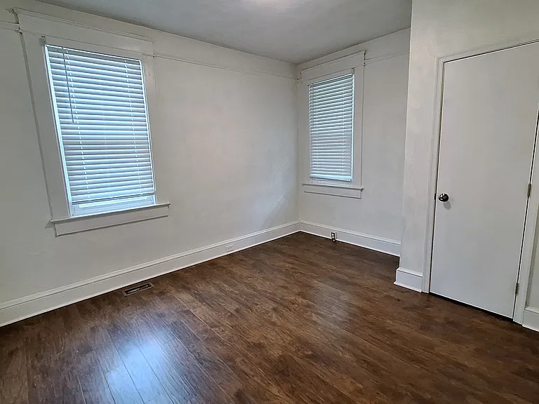 Dining Room / Den / Bonus Room